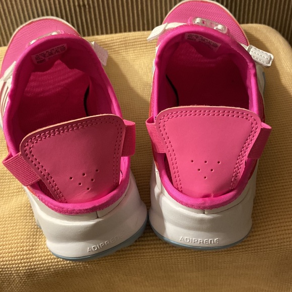Girl’s Adidas Terrex Sneakers - Picture 7 of 11